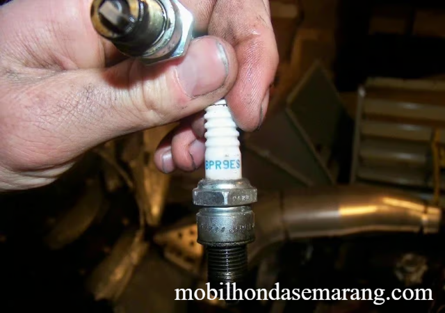 Mobil Susah Hidup Saat Pagi Hari? Cek Komponen Berikut